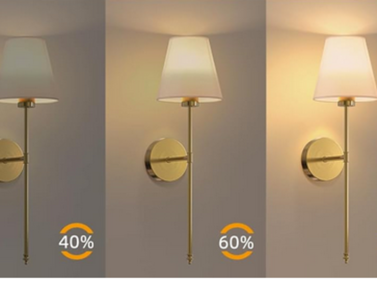 Luksusowa lampa ścienna z pilotem