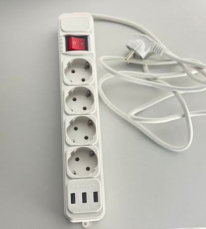 Przewód przedłużający (4 gniazda, 3 porty USB) 2 szt.